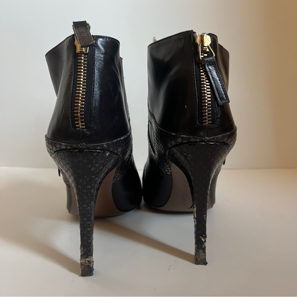 Hugo Boss snakeskin boots - Picture 6 of 6